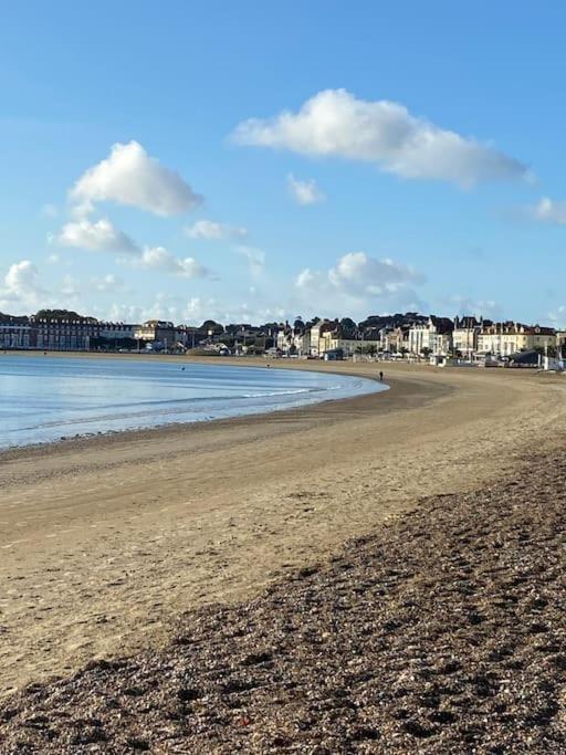 The Bolthole - Only Footsteps From The Beach. Weymouth Luaran gambar